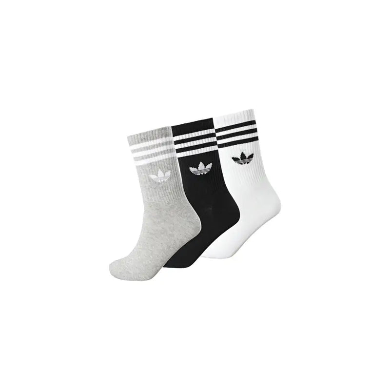 Drei adidas Originals Herren-Knöchelsocken in meliertem Grau, Schwarz und Weiß mit klassischem Drei-Streifen-Detail