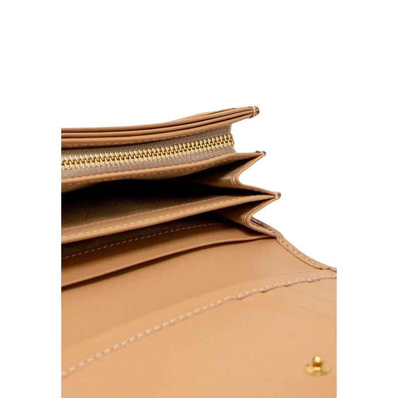 Alviero Martini Prima Classe women wallet in tan leather with gold-toned zipper and stitching details