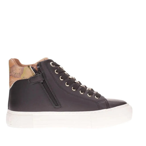 Schwarze Alviero Martini Damen-Sneaker zum Hineinschlüpfen mit weißer Gummisohle, silbernen Ösen, seitlichem Reißverschluss und hellbraunem Kartenmuster.