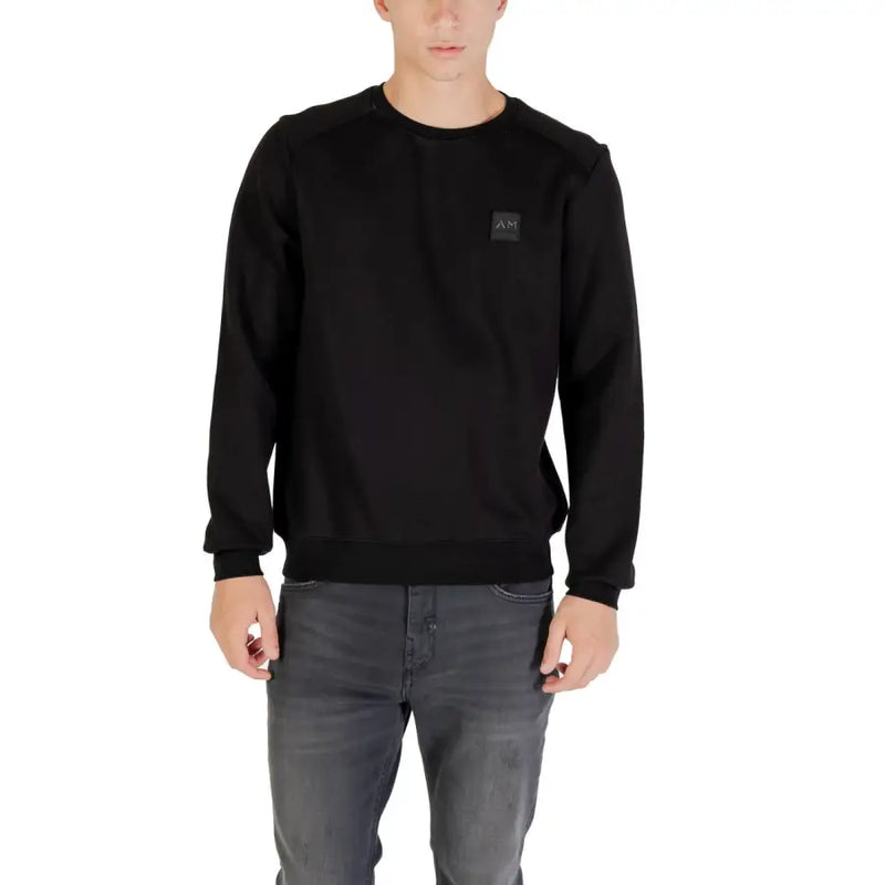 Men’s black crew-neck sweatshirt with small chest patch from Antony Morato Fall Winter collection
