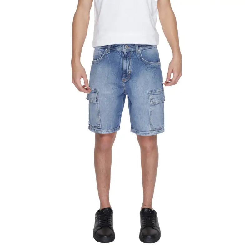 Light-wash denim cargo shorts by antony morato featuring two large flap pockets and worn out effect detailing