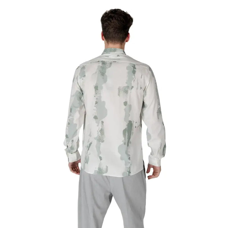 Men’s long-sleeve button-up shirt with light gray and white abstract pattern by Antony Morato