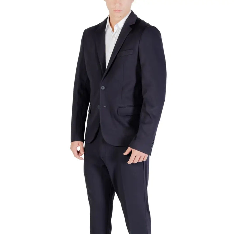 Antony Morato men blazer in black tailored fabric with a single button closure and structured shoulders