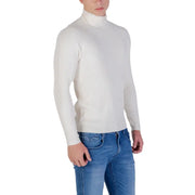 Antony Morato white cream-colored ribbed knit turtleneck sweater for men with a snug fit and long sleeves