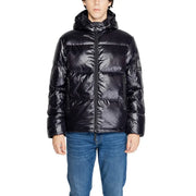 Armani Exchange Doudoune longue à capuche noire pour homme, avec extérieur en polyamide matelassé brillant.
