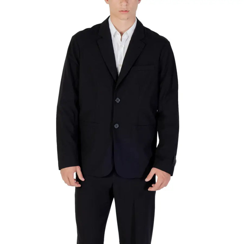 Armani Exchange men blazer black two-button with sleek tailored fit and subtle textured fabric for formal wear