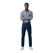 Dunkelblaue Jeans mit klassischem geradem Bein und dezenter Auswaschung an den Knien von armani exchange