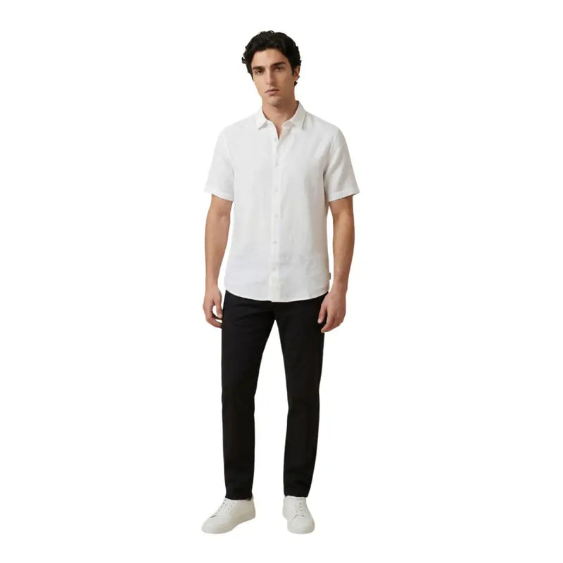 Armani Exchange men shirt white short-sleeved button-down made of lightweight textured fabric for casual wear