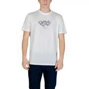 White Armani Exchange men t-shirt with black graphic print made of soft cotton for casual wear