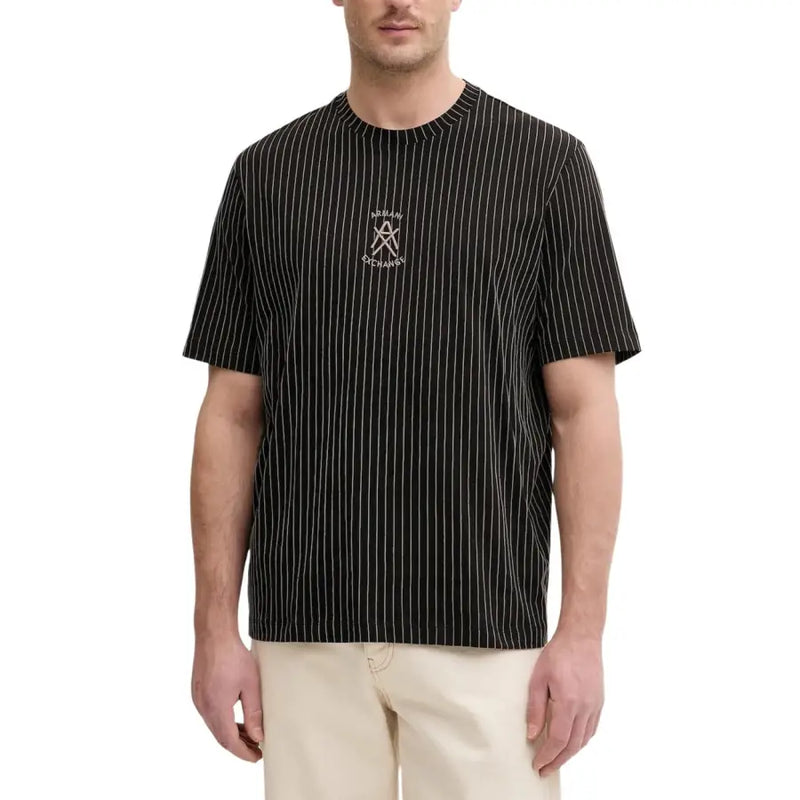 Armani Exchange Männer t-shirt Schwarzes, kurzärmeliges Nadelstreifenhemd mit weißen Längsstreifen und gesticktem Logo auf der Brust