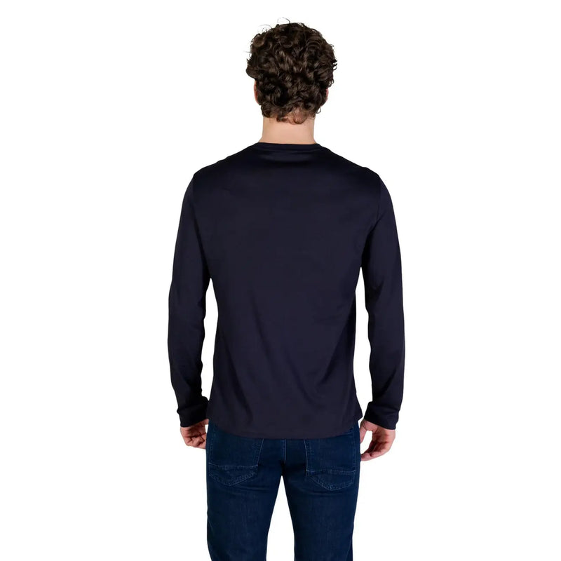Armani Exchange men navy blue long-sleeved crew neck t-shirt made from comfortable fabric for casual wear
