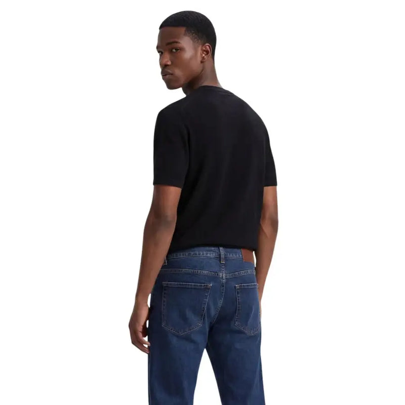 Armani Exchange Schwarzes Herren-Kurzarmshirt mit Rundhalsausschnitt aus Baumwolle t-shirt ideal für Freizeit und Alltag