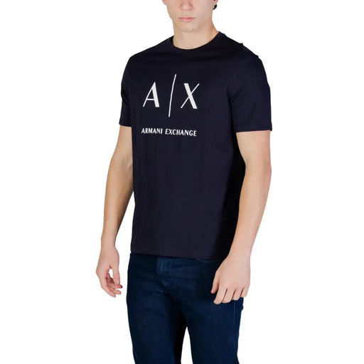 Marineblau Armani Exchange Männer t-shirt mit weißem Axt-Logo und Markennamen, der über die Brust gedruckt ist