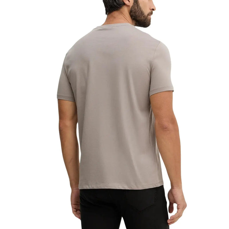 Armani Exchange men t-shirt in light gray with a sleek short-sleeved crew neck design