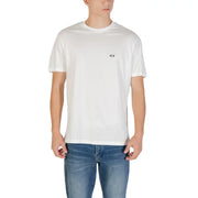 Armani Exchange Weißes Herren-T-Shirt aus Baumwolle mit kurzen Ärmeln und Rundhalsausschnitt sowie kleinem schwarzen AJX-Logo auf der linken Brust.