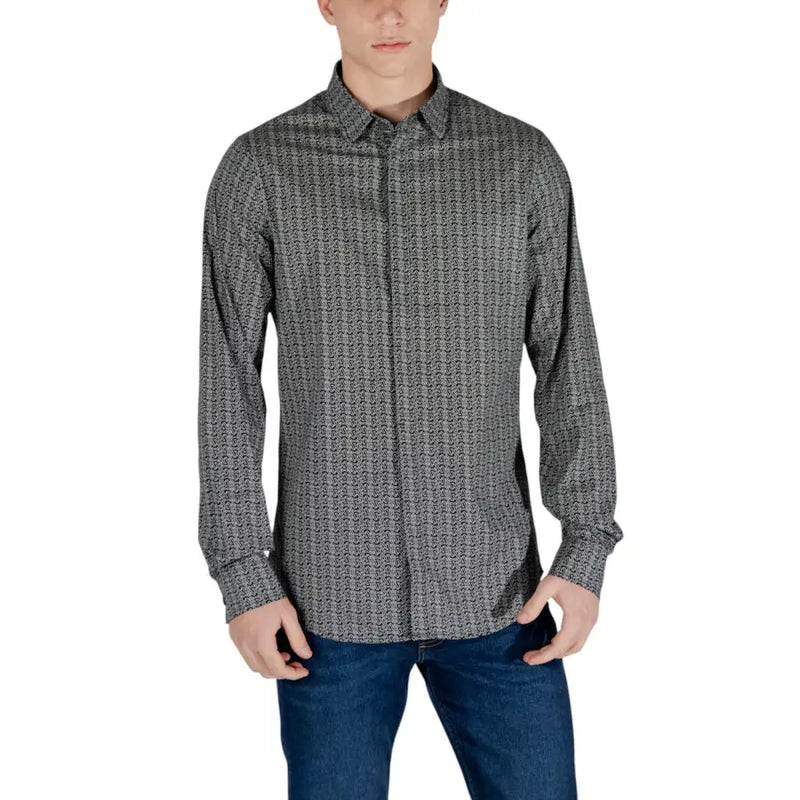 Armani Exchange Schwarzes Herren-Langarmhemd aus Baumwolle mit dezentem dunkelgrauem geometrischem Muster