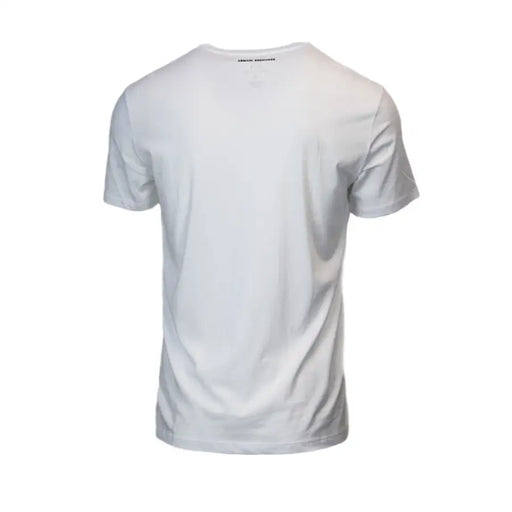Armani Exchange men’s white short-sleeved t-shirt with classic crew neck and subtle logo made of 100% cotton