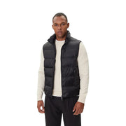Armani Exchange Doudoune noire matelassée pour homme, col montant et fermeture éclair sur le devant (vue de face)