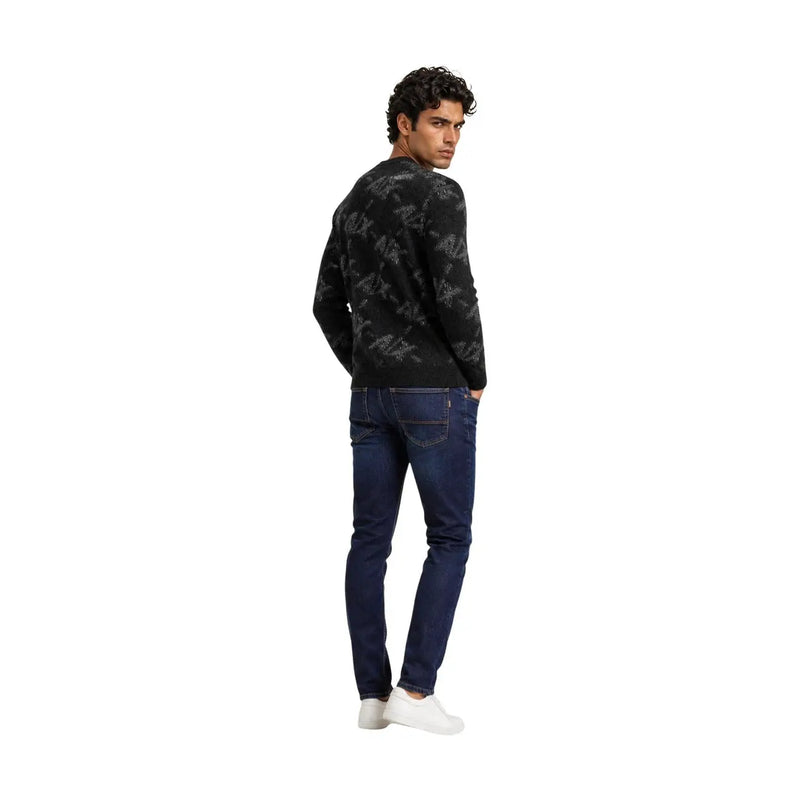 Armani Exchange Herrenpullover aus schwarzem Strick mit hellgrauem Logomuster, Vorderansicht
