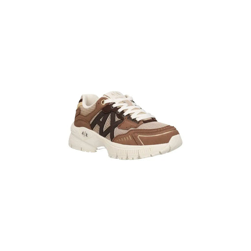 Armani Exchange Beigefarbene Damen-Sneaker aus Leder mit braun-beigem, grobmaschigem Obermaterial aus Mesh und Wildleder sowie dicker, cremefarbener Sohle