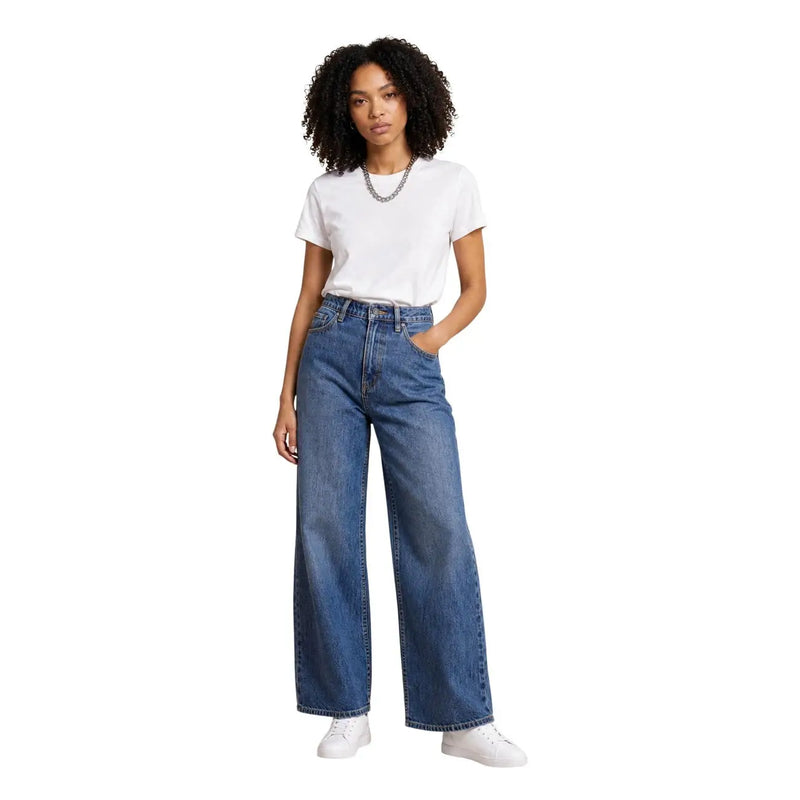 Armani Exchange Blaue, hochgeschnittene Baumwolljeans für Damen mit weitem Bein, von vorne betrachtet