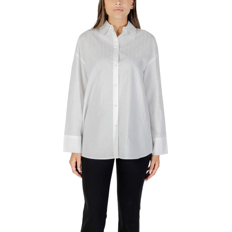 Armani Exchange women long sleeve white cotton shirt with classic collar and oversized button-down design