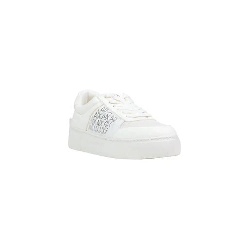 Armani Exchange Weiße Damen-Plateau-Sneaker mit glänzendem Textilfinish und silbernem Logo-Detail an der Seite