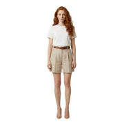 Artigli Damen beige plissierte Polyester-Shorts mit braunem Ledergürtel