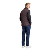 Barbour puffer jacket Lowerdale for men in dark brown quilted fabric with diamond pattern, worn over black shirt, front view
