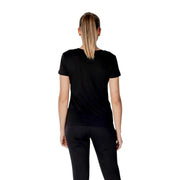 Black crewneck t shirt with short sleeves made of smooth fitted fabric ideal for casual wear