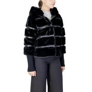 Black hooded polyester blazer for women with black faux fur hood and horizontal ribbed detailing on the back