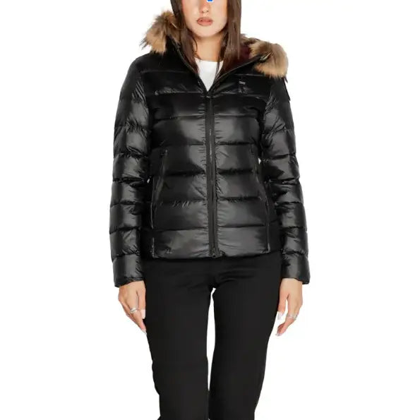 winterisolierte Jacken für Damen