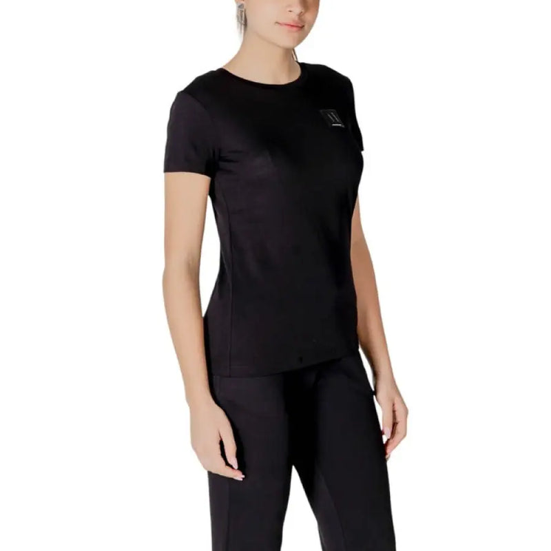 Black short-sleeved crewneck T shirt displayed in product listing
