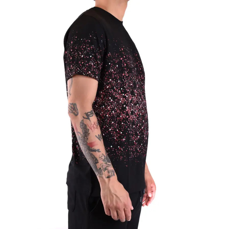 Schwarzes Kurzarm-T-Shirt mit pink-silbernem Glitzer-Farbverlaufsmuster auf weichem Stoff