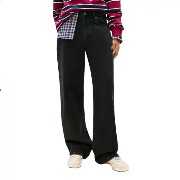 combine shoes with business casual jeans