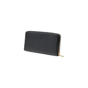 Black zippered wallet displaying sleek design and durable material for everyday use