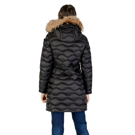 Blauer women padded hooded black nylon jacket with black quilted design and tan fur-lined winter hood