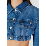 Blue classic blazer made of blue denim with silver-toned buttons front pockets and a classic collar