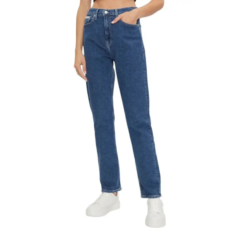 Blue denim jeans paired with a Women’s Black Crop Top in the fashion product display