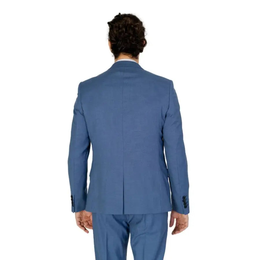 
                      
                        Antony Morato Men Blazer in classic blue, spring summer essential for any man.
                      
                    