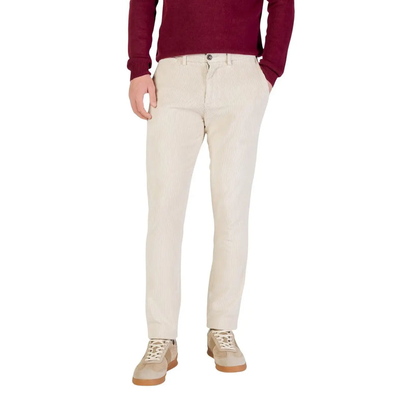 Borghese men trousers in cream corduroy with subtle vertical ribs and a classic straight-leg cut