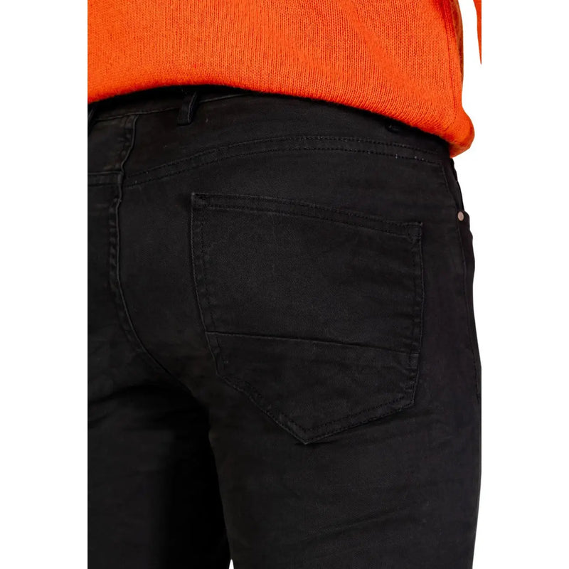 Borghese men trousers black denim jeans with slim fit and subtle texture perfect for stylish casual wear