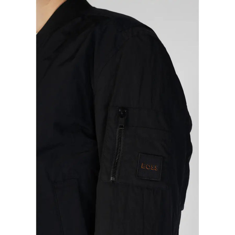 Veste blazer noire pour homme Boss, zippée, en coton polyamide, avec poche plaquée zippée et logo brodé, style bomber.