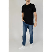 Boss men t-shirt black short-sleeved with subtle embroidered logo on the left chest for casual wear