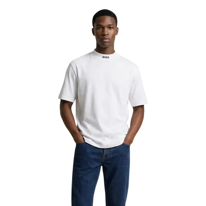 White boss men short-sleeved round neck t-shirt made of cotton elastane with a subtle logo at the neckline