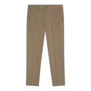 Beigefarbene Chino-Hose von Boss für Herren mit elegantem, tailliertem Schnitt und dezenten Bundfalten an der Vorderseite.