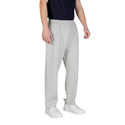 Boss men trousers in light gray slim fit featuring a modern design with subtle side pockets for formal wear