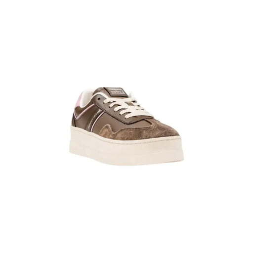 Brown and beige platform sneakers with white laces from Tommy Hilfiger Jeans