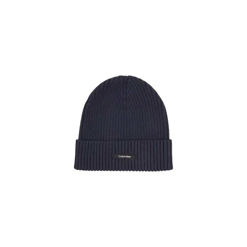 Navy blue ribbed beanie with calvin klein logo.