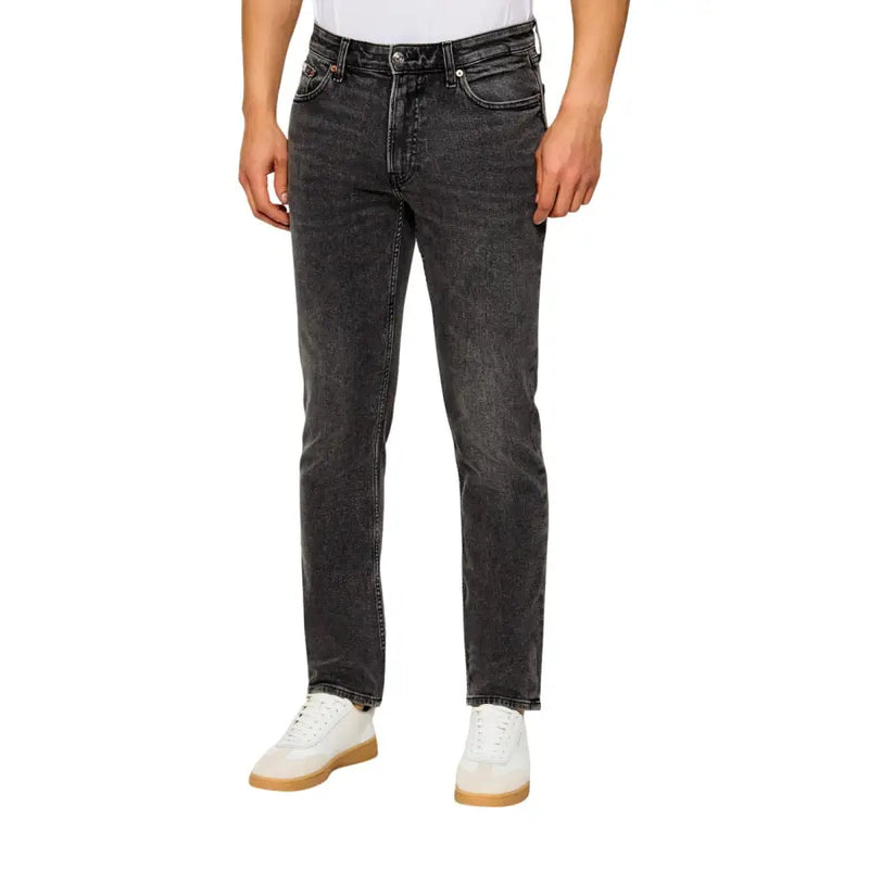 Calvin klein jeans men dark-wash denim slim fit jeans with classic five-pocket design in cotton material
